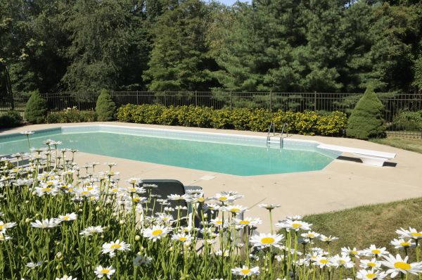 Pool Deck Leveling in Burnsville